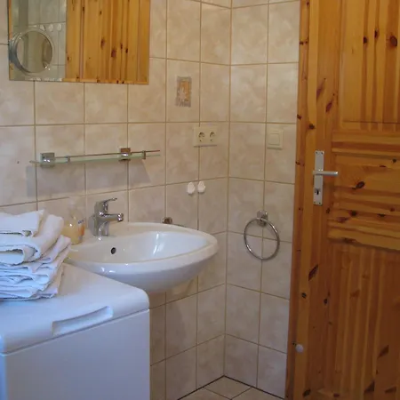 Wunderschoenes In Holiday home